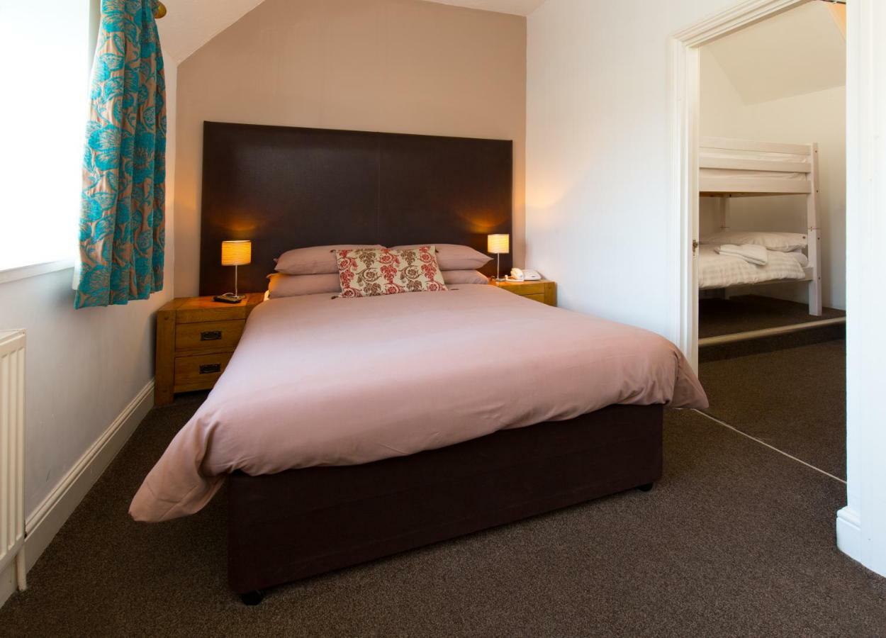 Oxwich Bay Hotel Swansea Chambre photo