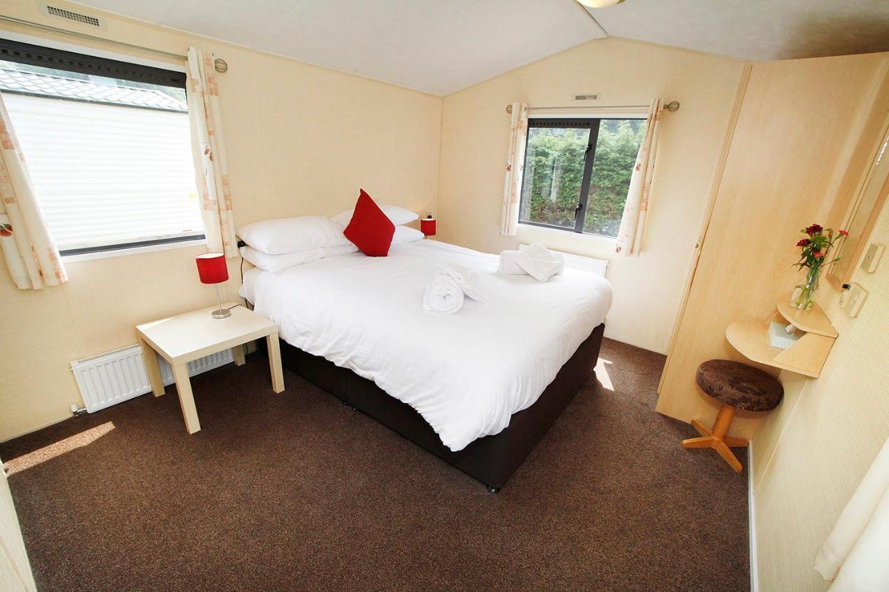 Oxwich Bay Hotel Swansea Extérieur photo